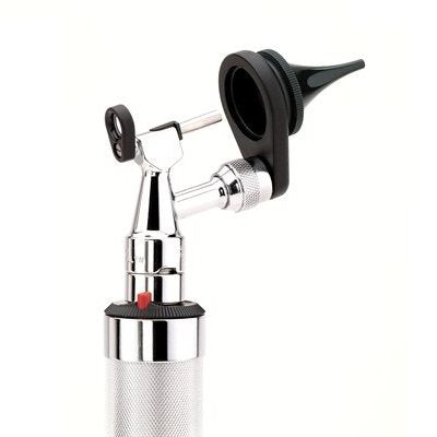 Welch Allyn 3.5V halogen operating otoscope set with NiCad handle